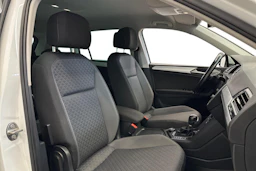 valkoinen Volkswagen Tiguan 2016 kuva 7.