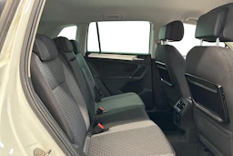 valkoinen Volkswagen Tiguan 2016 kuva 9.