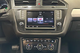 valkoinen Volkswagen Tiguan 2016 kuva 16.