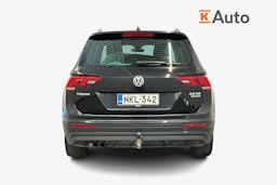 musta Volkswagen Tiguan 2016 kuva 3.