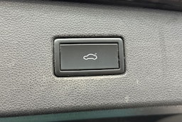 musta Volkswagen Tiguan 2016 kuva 23.