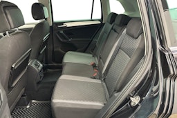 musta Volkswagen Tiguan 2016 kuva 8.