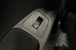 musta Volkswagen Tiguan 2016 kuva 21.