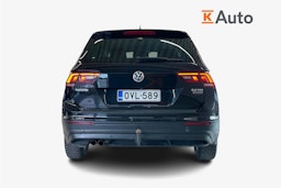 Musta Volkswagen Tiguan 2016 kuva 3.