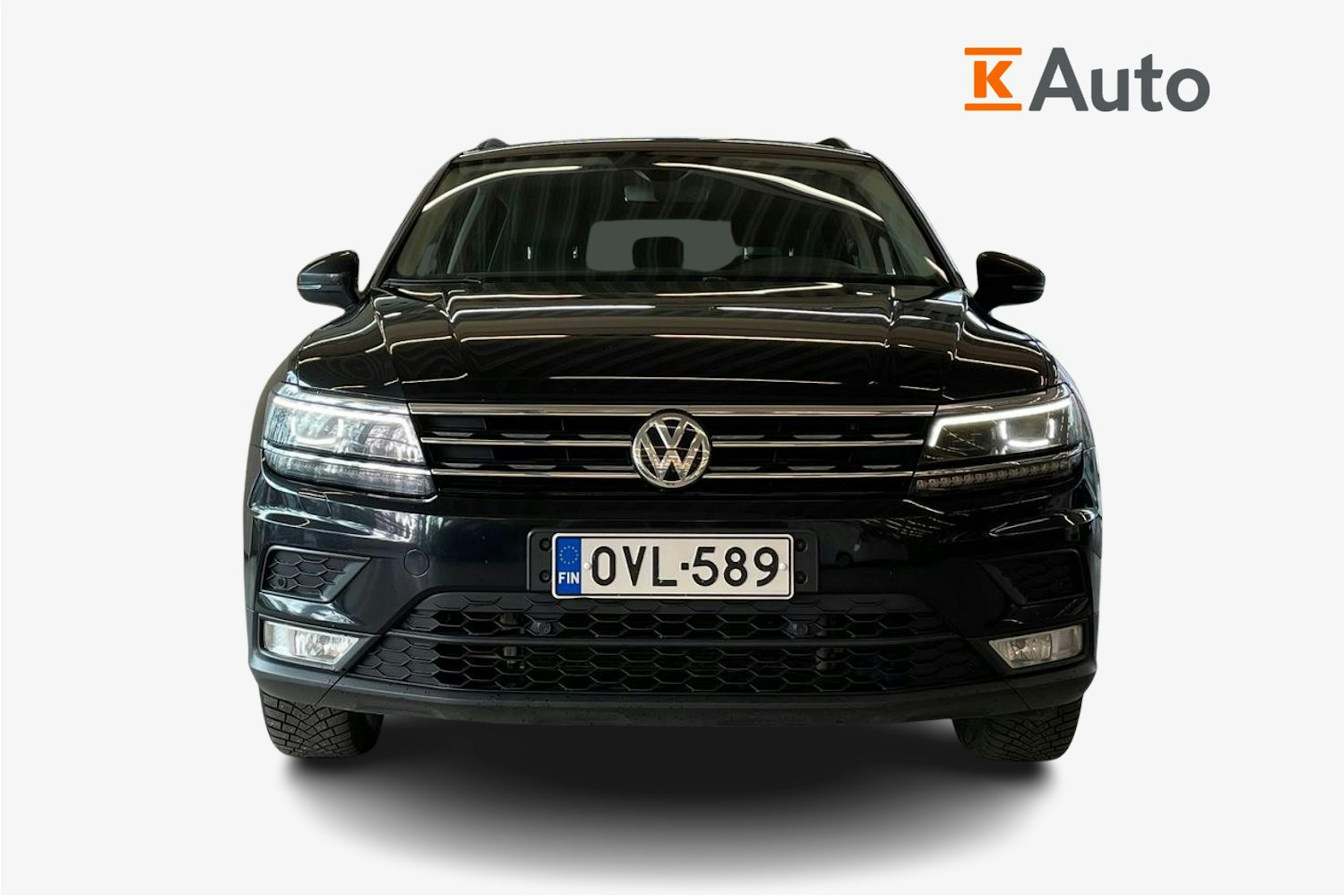 Musta Volkswagen Tiguan 2016 kuva 4.