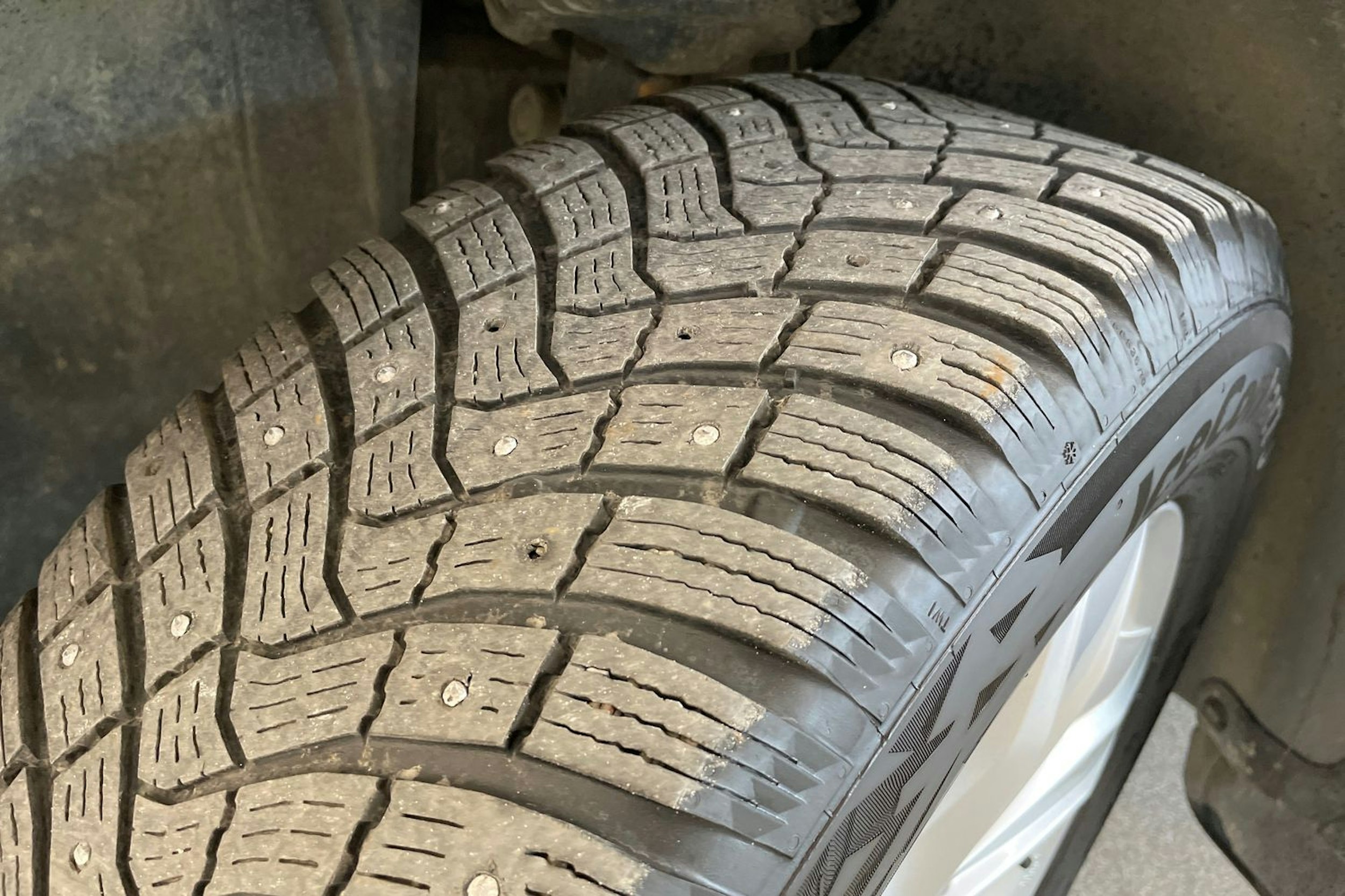 Musta Volkswagen Tiguan 2016 kuva 11.
