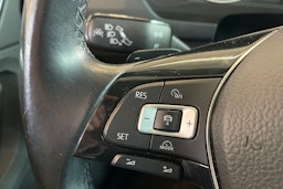 Musta Volkswagen Tiguan 2016 kuva 14.