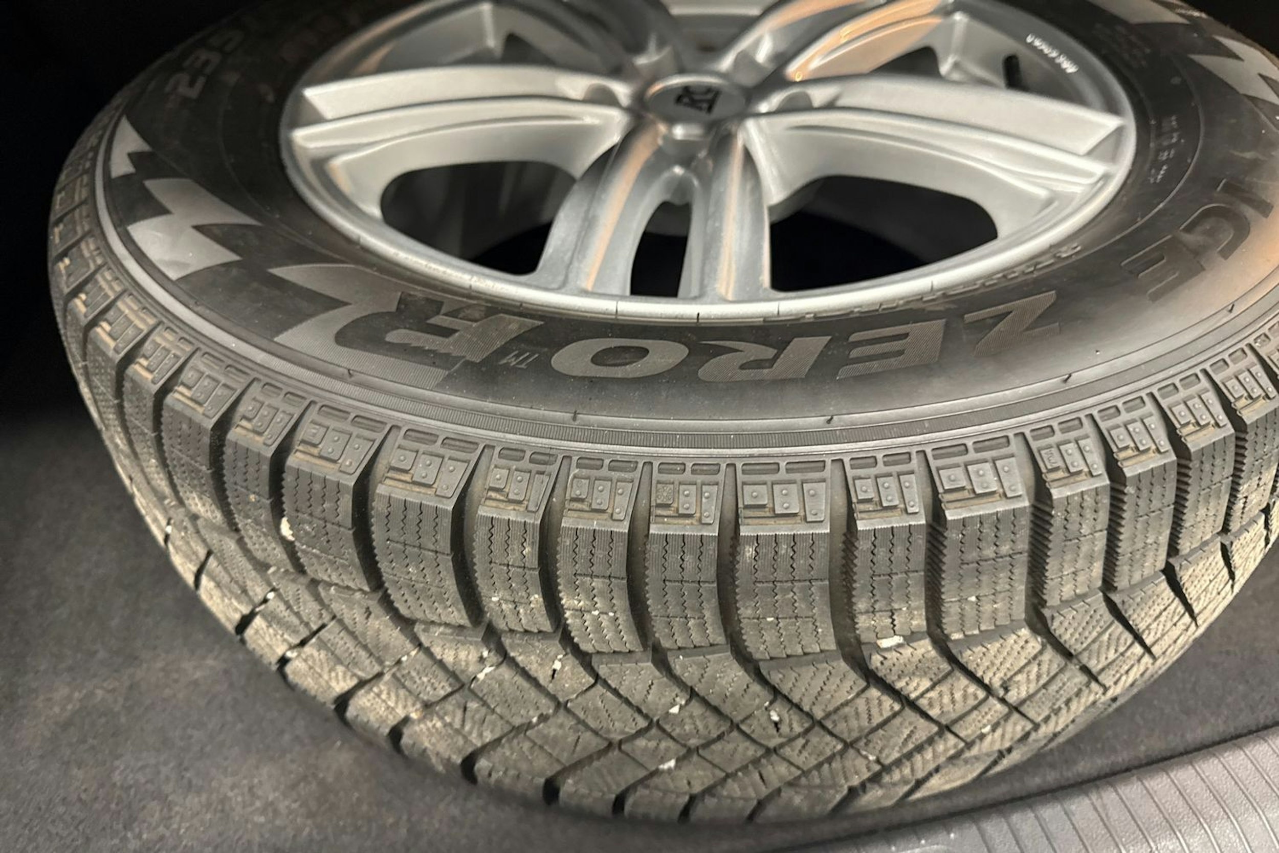 sininen Volkswagen Tiguan 2016 kuva 27.