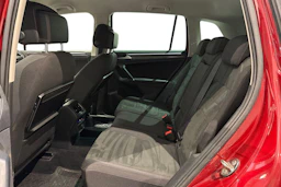 punainen Volkswagen Tiguan 2017 kuva 8.