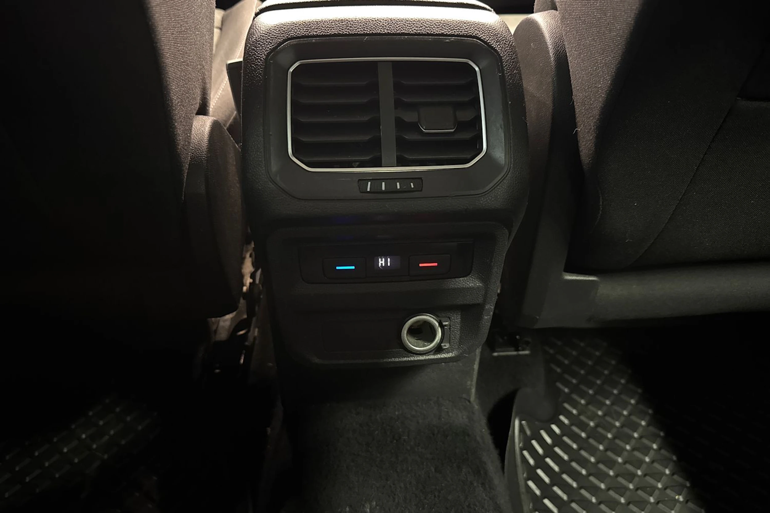 hopea Volkswagen Tiguan 2016 kuva 10.