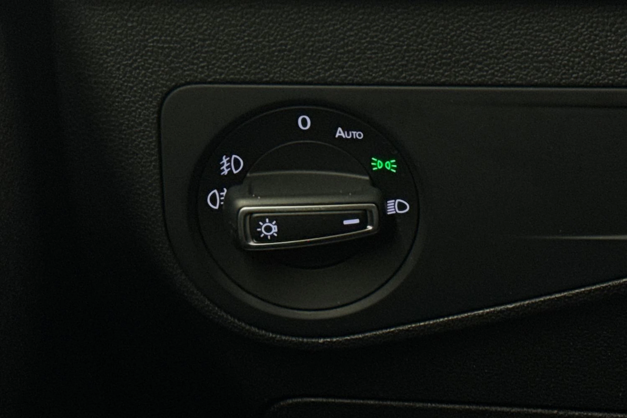 hopea Volkswagen Tiguan 2016 kuva 15.