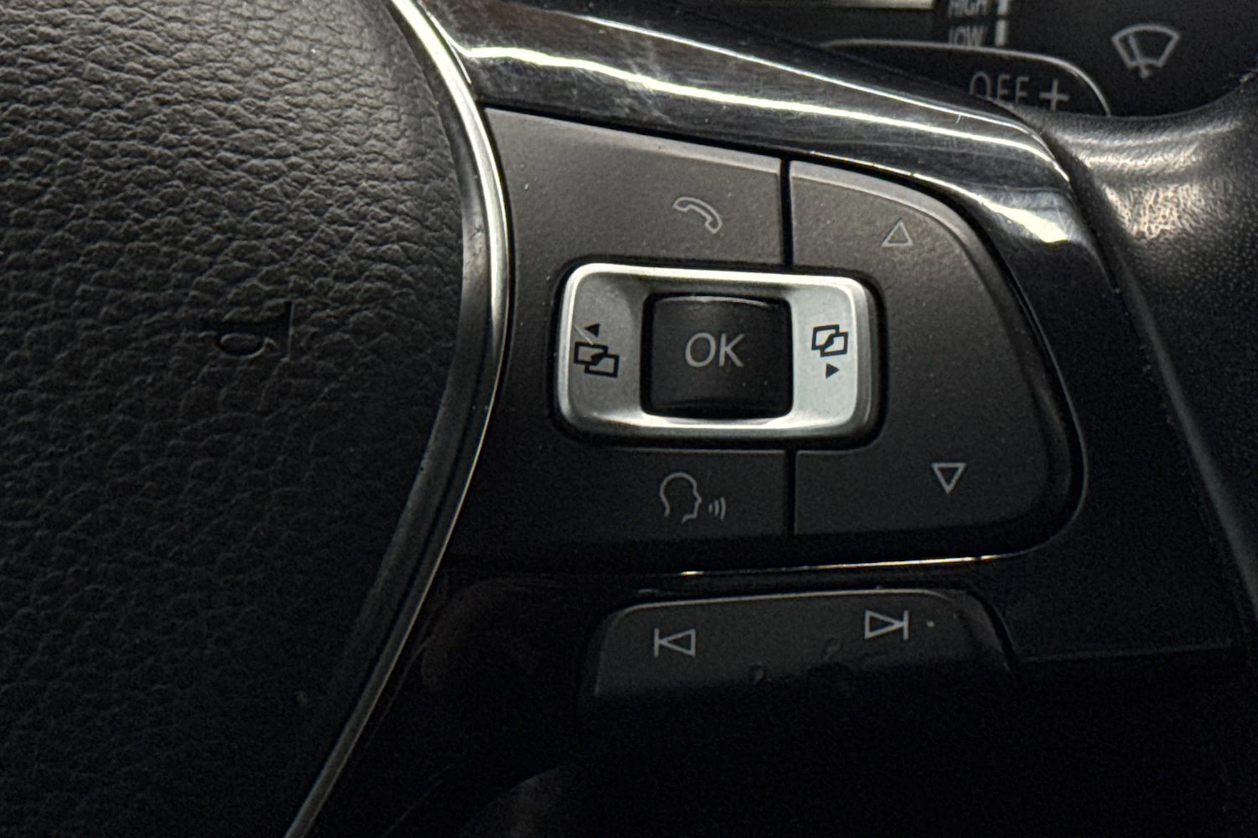 hopea Volkswagen Tiguan 2016 kuva 16.