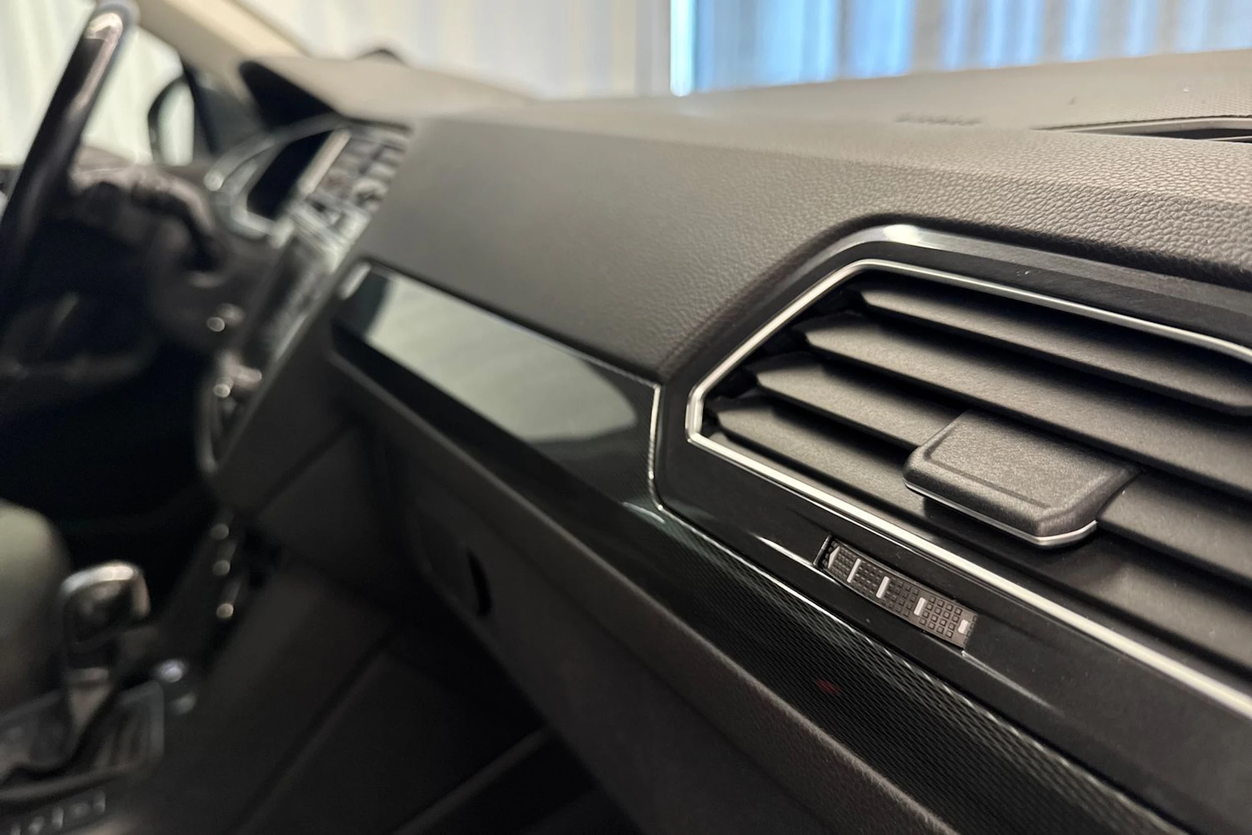 hopea Volkswagen Tiguan 2016 kuva 29.