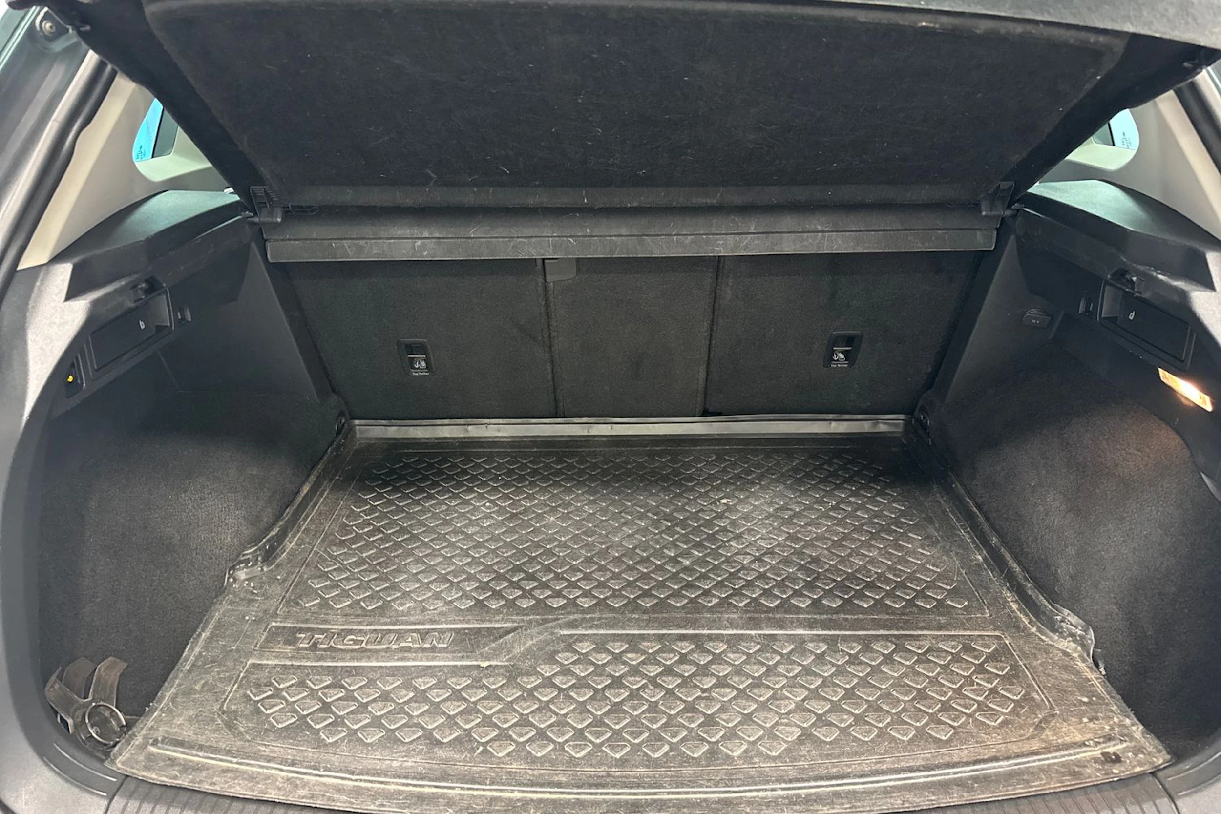 hopea Volkswagen Tiguan 2016 kuva 31.