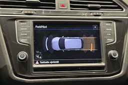 musta Volkswagen Tiguan 2017 kuva 21.