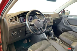 punainen Volkswagen Tiguan 2017 kuva 6.