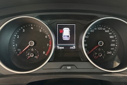 musta Volkswagen Tiguan 2016 kuva 15.
