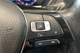 harmaa Volkswagen Tiguan 2016 kuva 13.