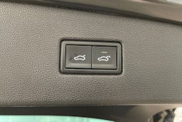 harmaa Volkswagen Tiguan 2016 kuva 27.