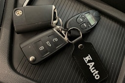 harmaa Volkswagen Tiguan 2016 kuva 28.