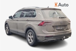 ruskea (beige) Volkswagen Tiguan 2016 kuva 2.