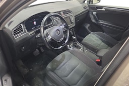 ruskea (beige) Volkswagen Tiguan 2016 kuva 3.