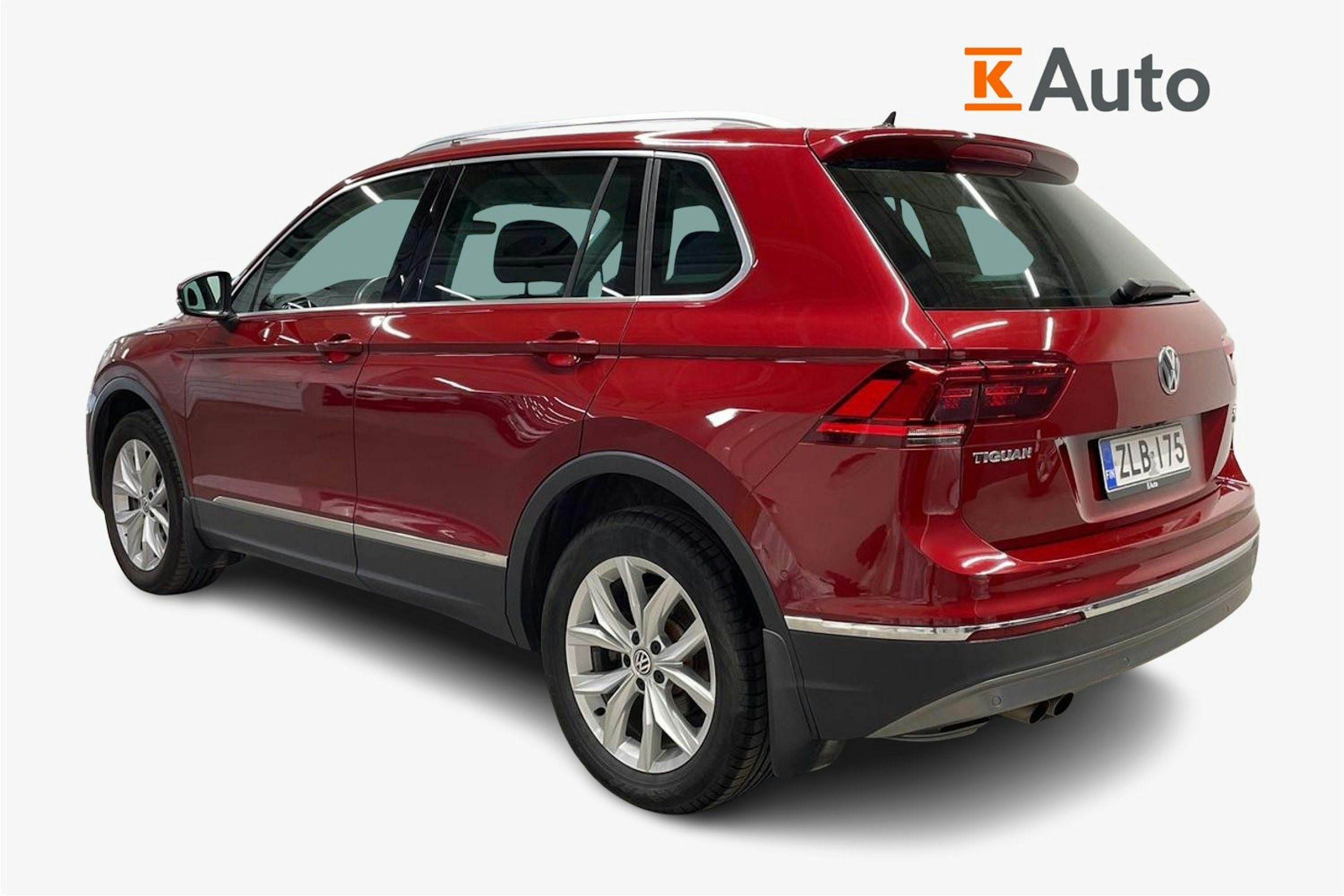 punainen Volkswagen Tiguan 2016 kuva 2.