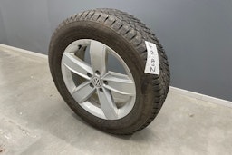 punainen Volkswagen Tiguan 2016 kuva 14.