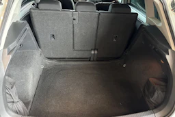 valkoinen Volkswagen Tiguan 2017 kuva 12.