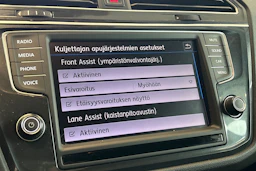 valkoinen Volkswagen Tiguan 2017 kuva 25.