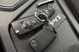 valkoinen Volkswagen Tiguan 2017 kuva 30.