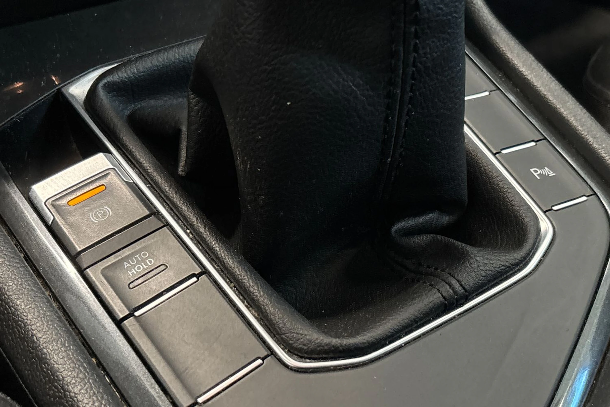 valkoinen Volkswagen Tiguan 2017 kuva 31.