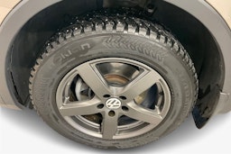 Ruskea (beige) Volkswagen Tiguan 2017 kuva 11.