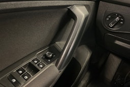 Ruskea (beige) Volkswagen Tiguan 2017 kuva 25.