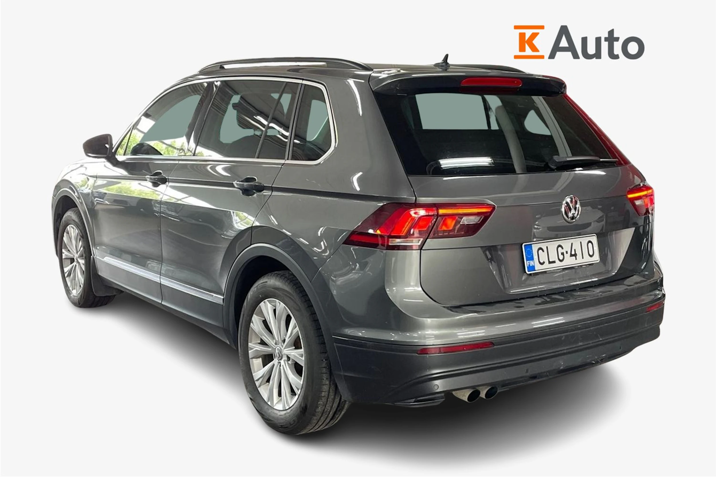 harmaa Volkswagen Tiguan 2017 kuva 2.