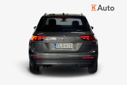 harmaa Volkswagen Tiguan 2017 kuva 3.