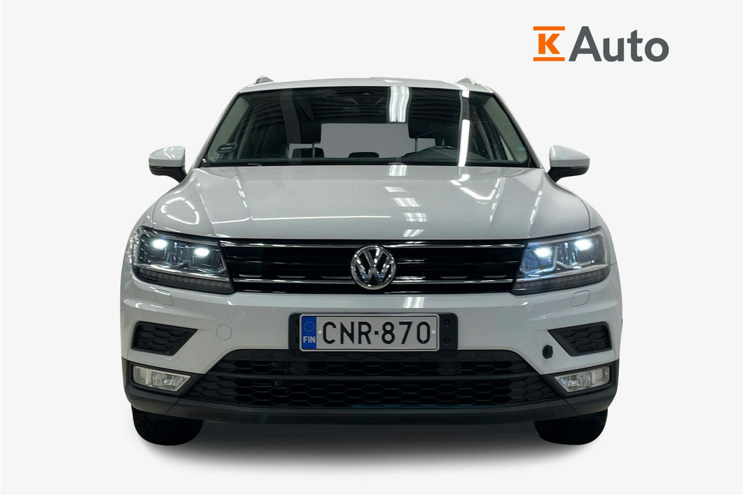Valkoinen Volkswagen Tiguan 2017 kuva 5.
