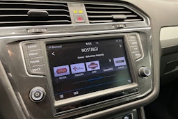 Valkoinen Volkswagen Tiguan 2017 kuva 19.