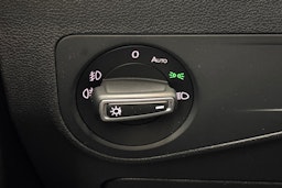 punainen Volkswagen Tiguan 2017 kuva 19.