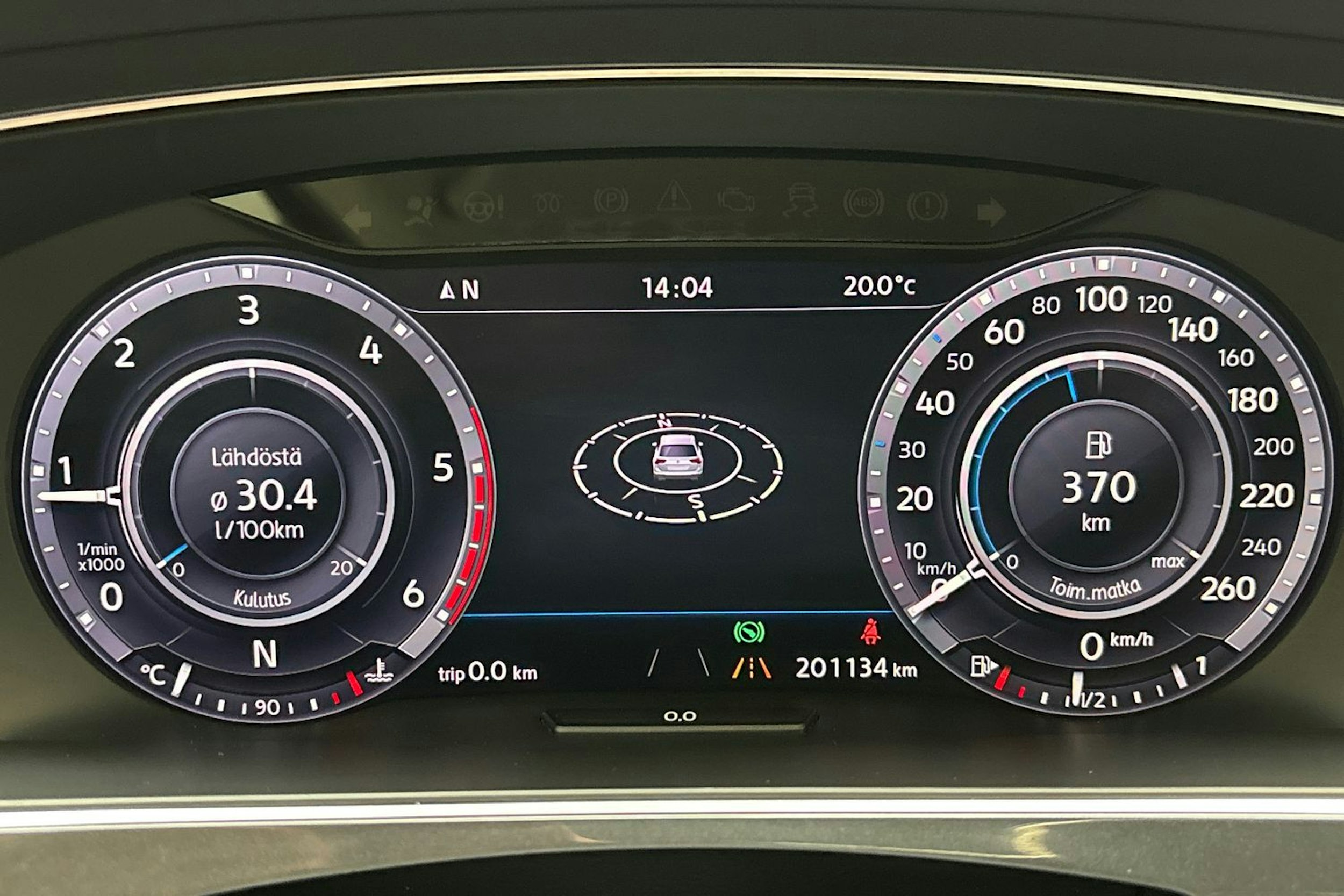 punainen Volkswagen Tiguan 2017 kuva 21.