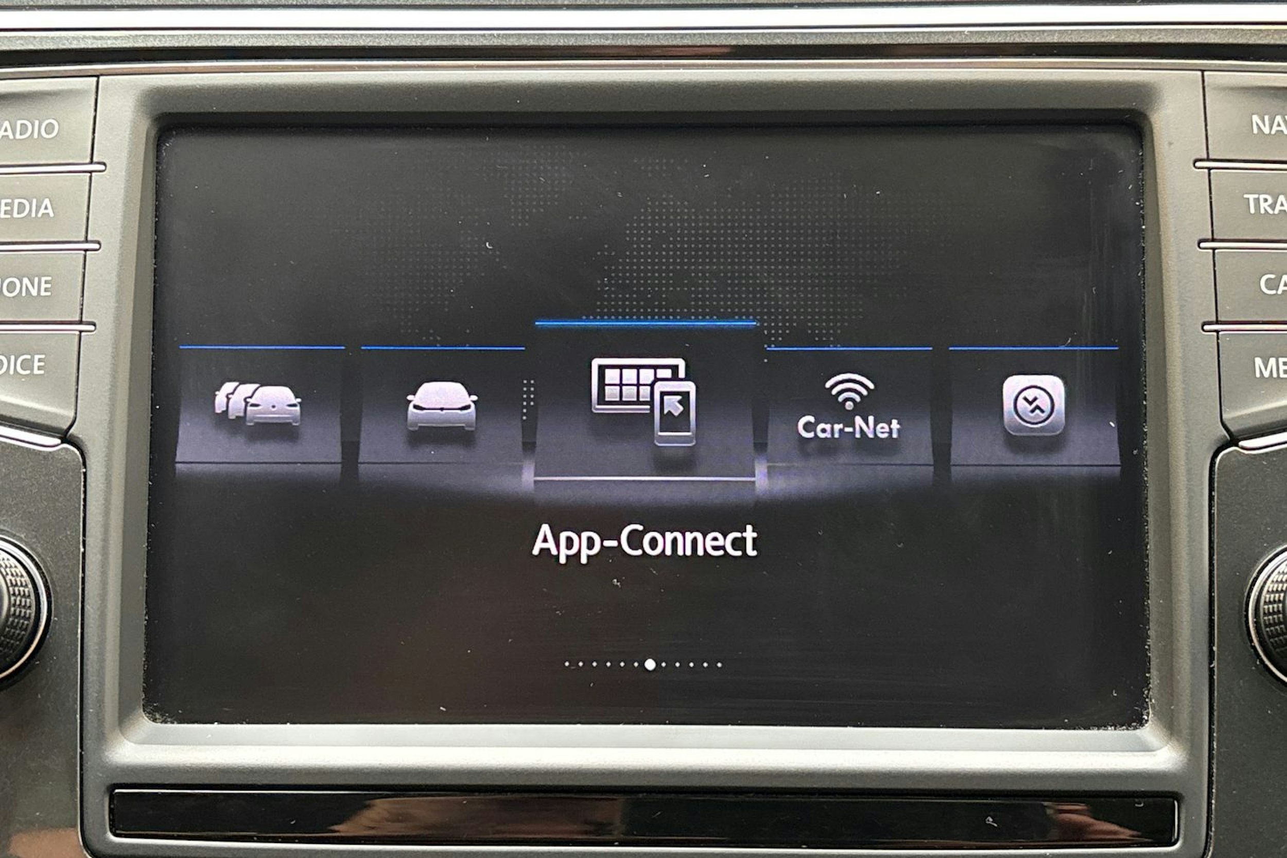 punainen Volkswagen Tiguan 2017 kuva 24.