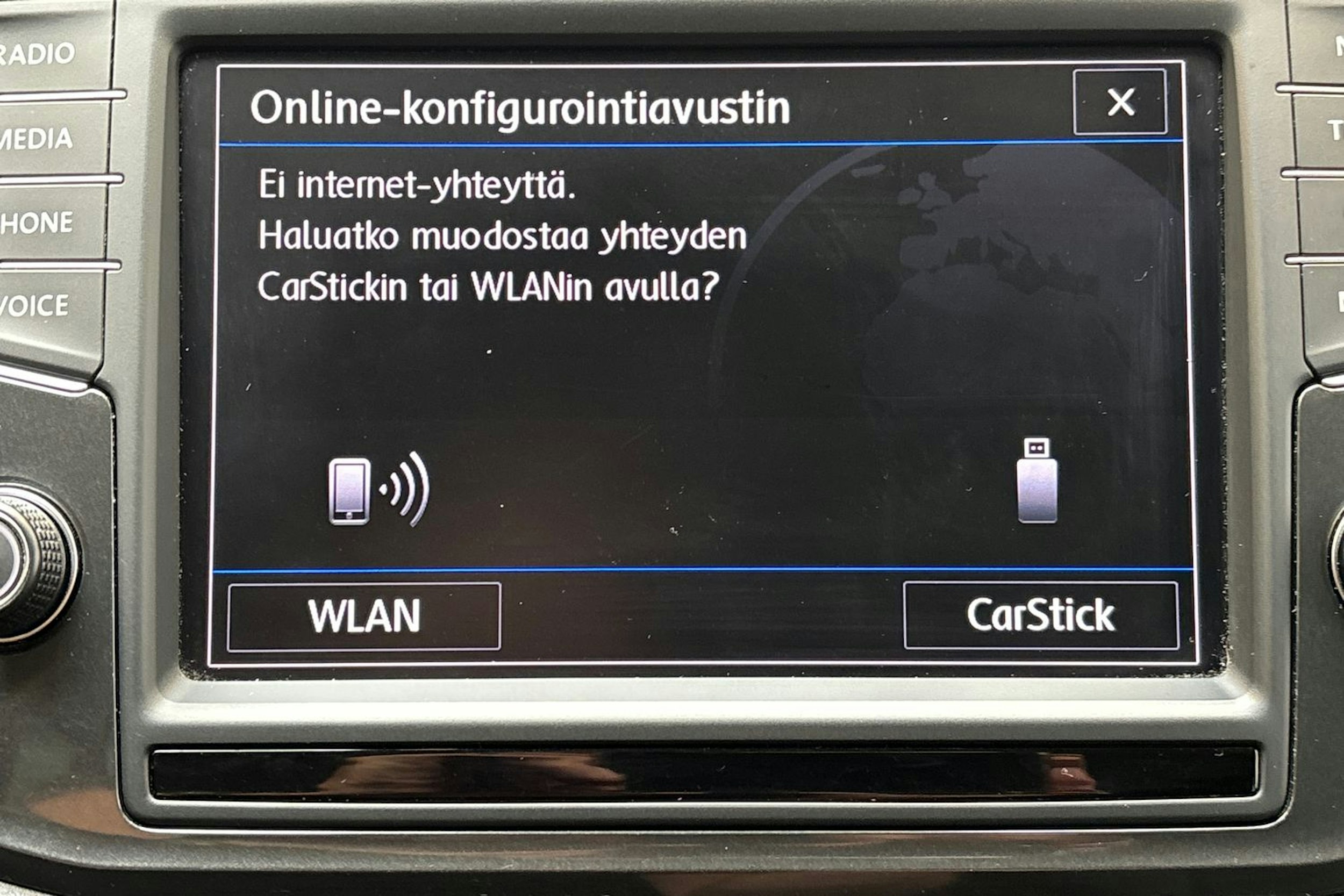 punainen Volkswagen Tiguan 2017 kuva 26.