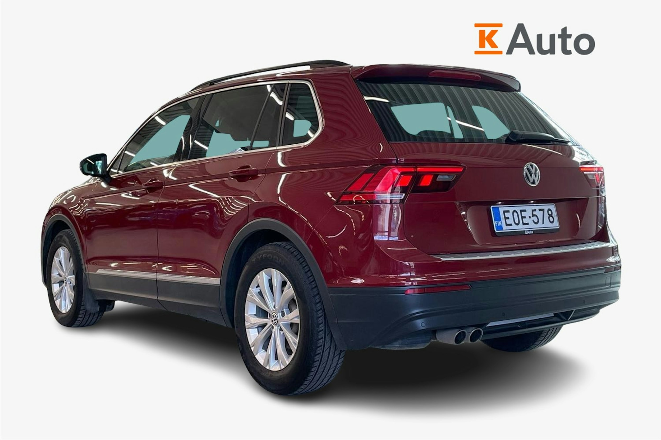 punainen Volkswagen Tiguan 2017 kuva 2.