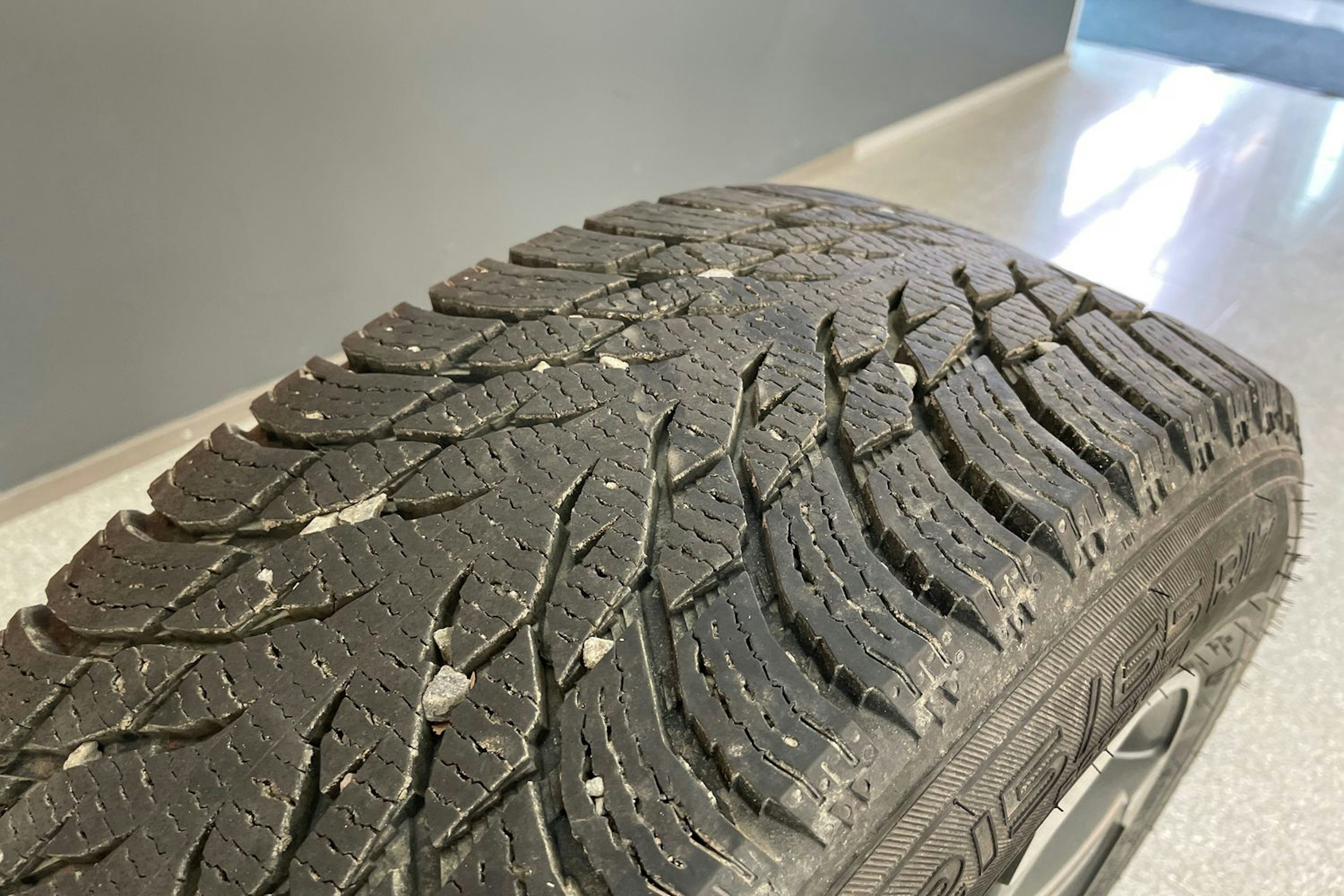punainen Volkswagen Tiguan 2017 kuva 15.