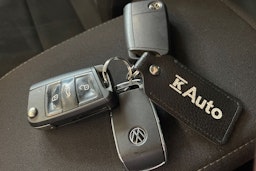 punainen Volkswagen Tiguan 2017 kuva 24.
