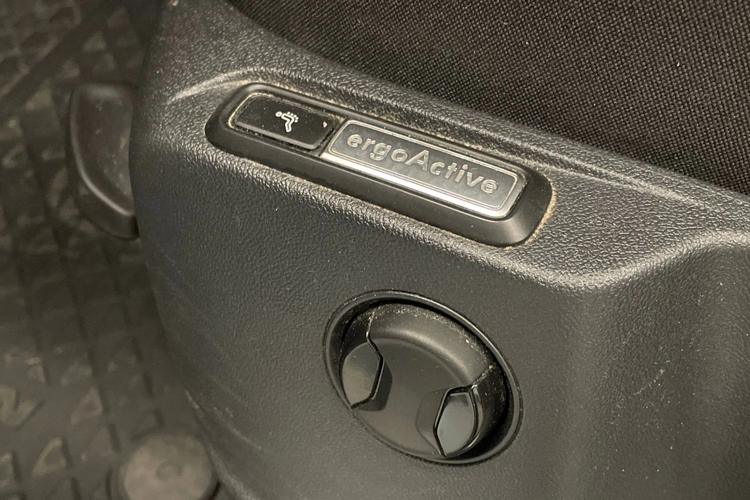 met. musta Volkswagen Tiguan 2017 kuva 16.