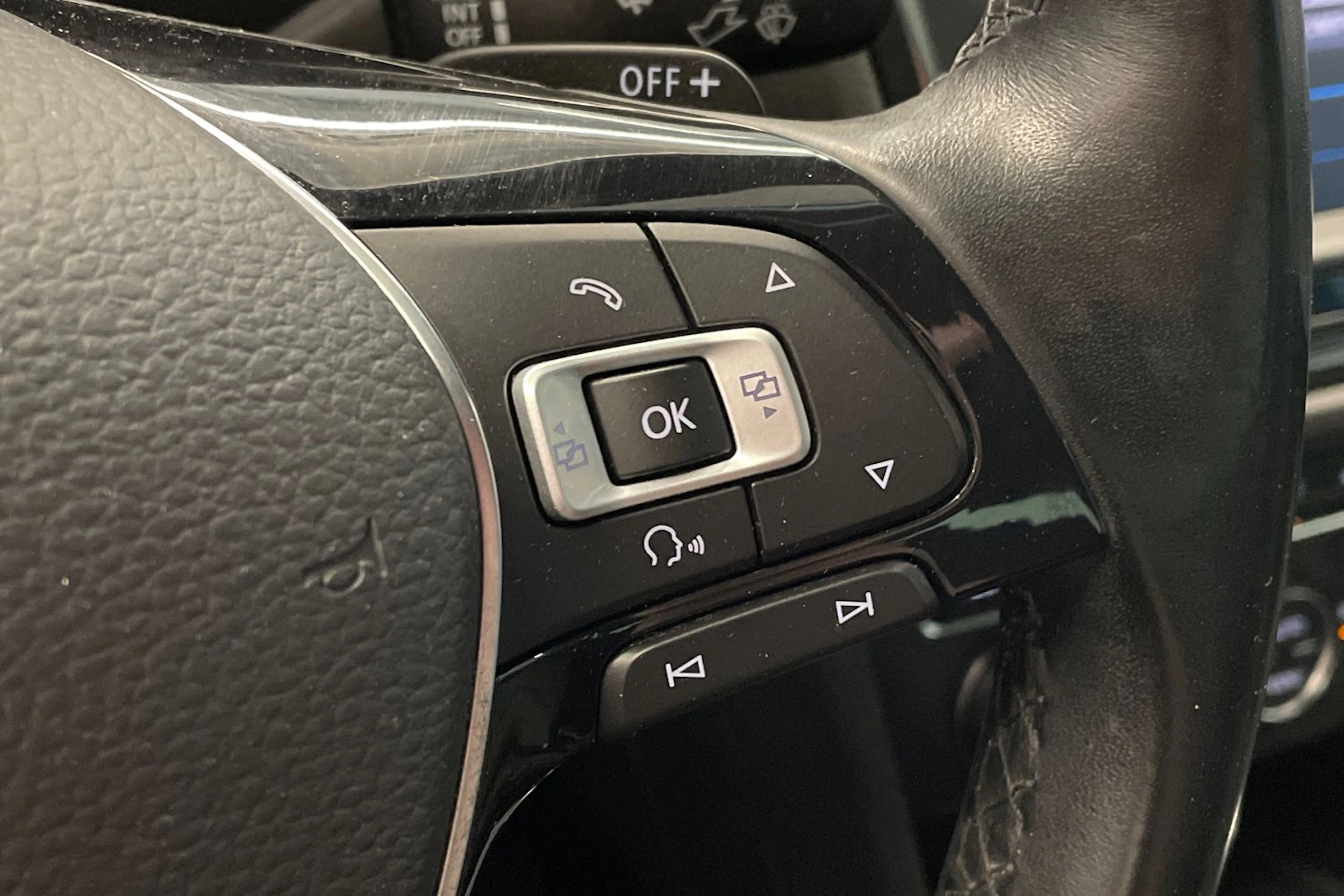 met. musta Volkswagen Tiguan 2017 kuva 19.