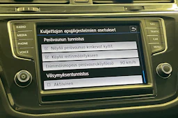 met. musta Volkswagen Tiguan 2017 kuva 28.