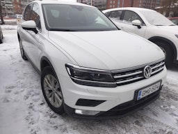 valkoinen Volkswagen Tiguan 2017 kuva 1.