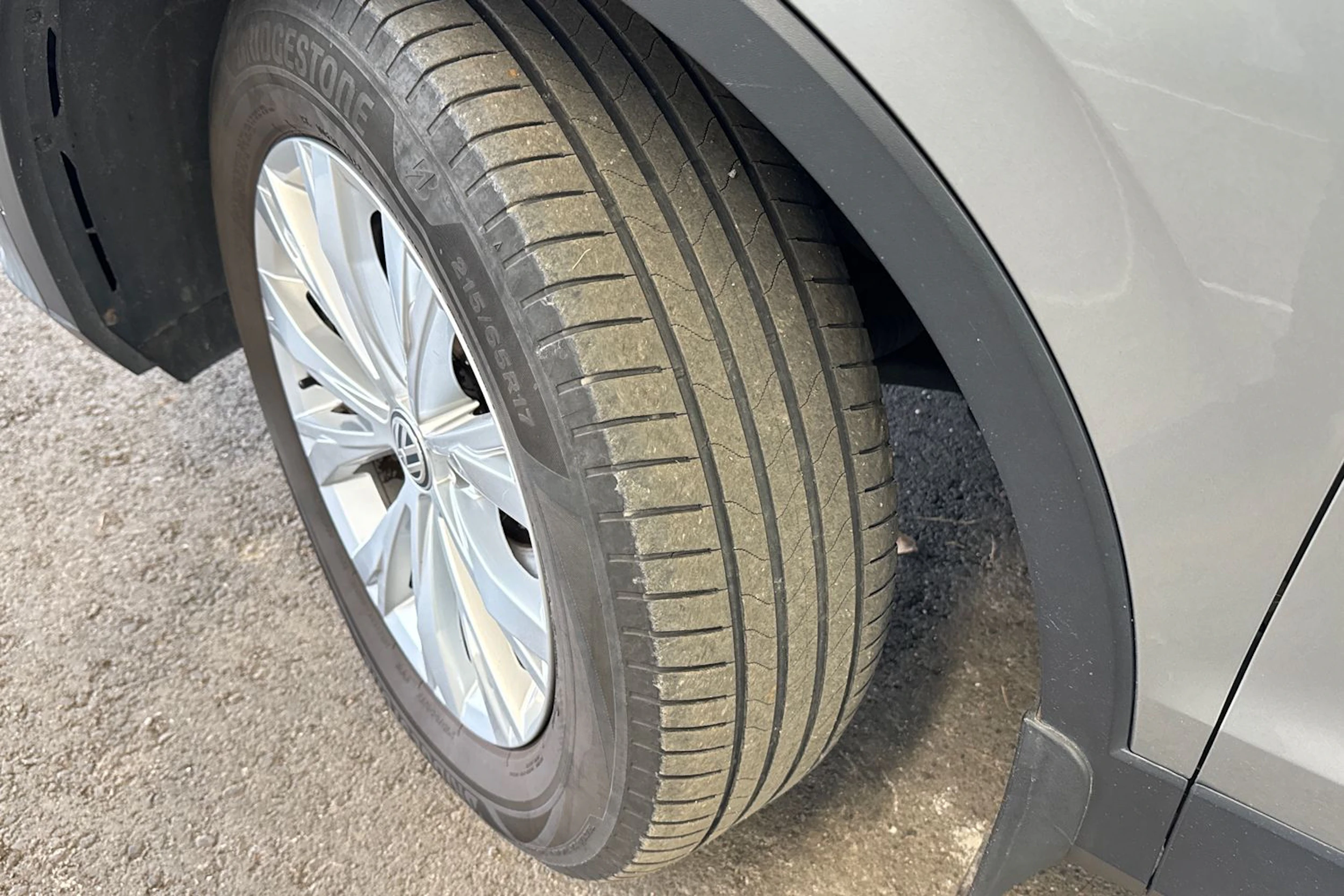 harmaa Volkswagen Tiguan 2017 kuva 10.